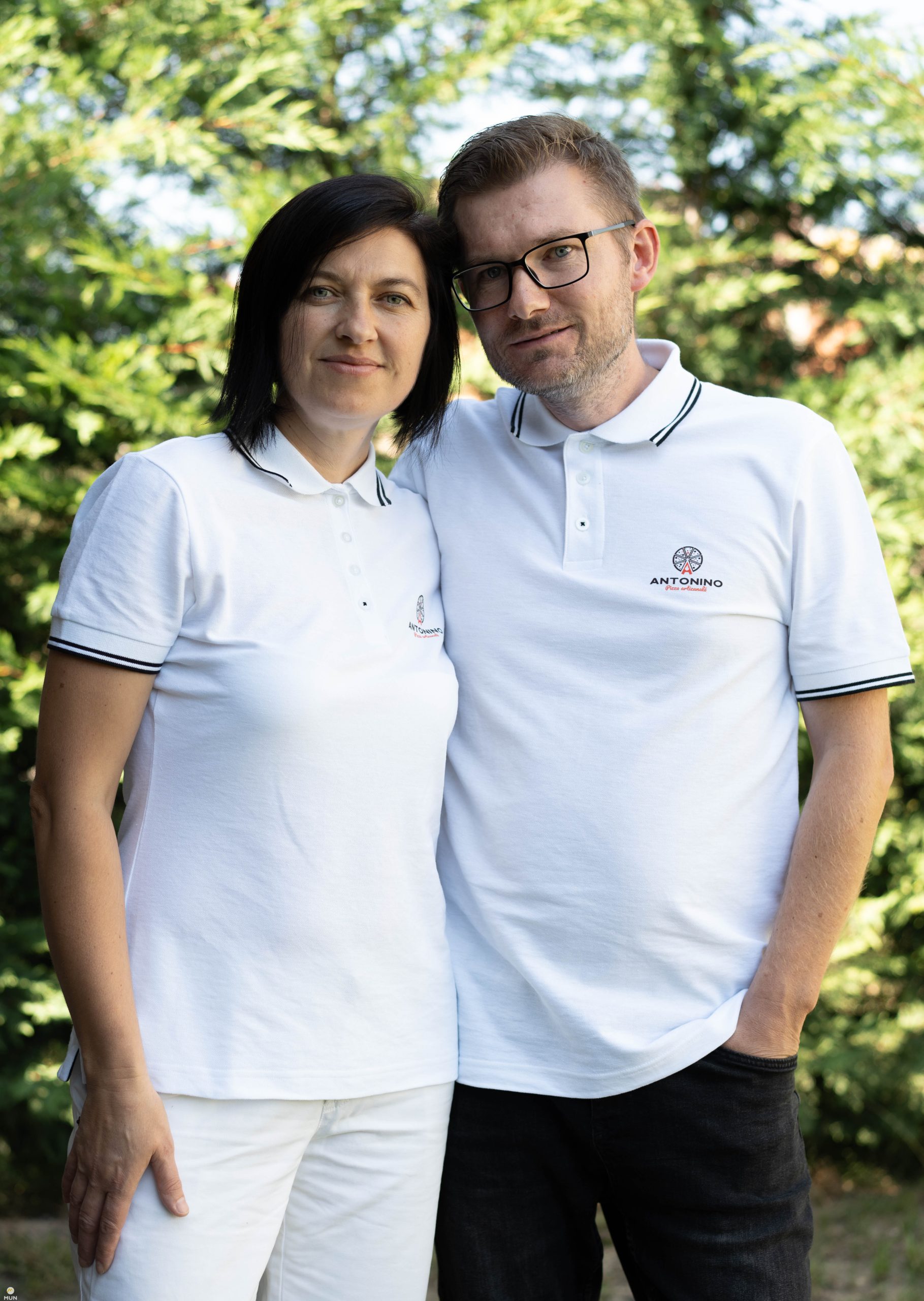 NE REGĂSIM ÎN AFIRMAȚIA
„Continuă să înveți mereu, pentru că viața nu se oprește niciodată din predat!”
Suntem perfecționiști și îți oferim pizza la calitate premium.